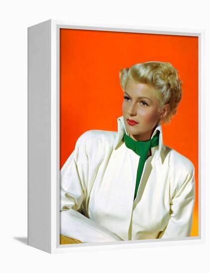 La Dame by Shanghai THE LADY FROM SHANGHAI by OrsonWelles with Rita Hayworth, 1947 (photo)-null-Framed Stretched Canvas