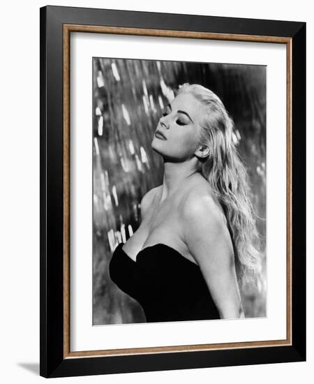 La Dolce Vita, Anita Ekberg, 1960-null-Framed Photo