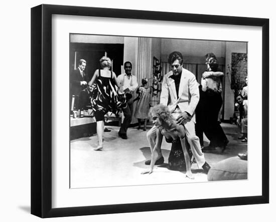 La Dolce Vita, Marcello Mastroianni, 1960-null-Framed Photo