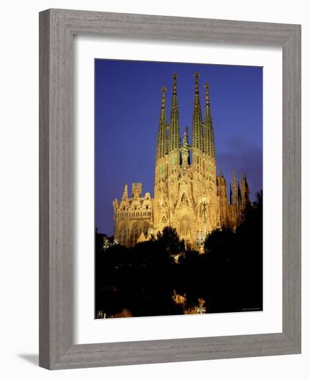 La Familia Cathedral, Barcelona, Spain-Jon Arnold-Framed Photographic Print