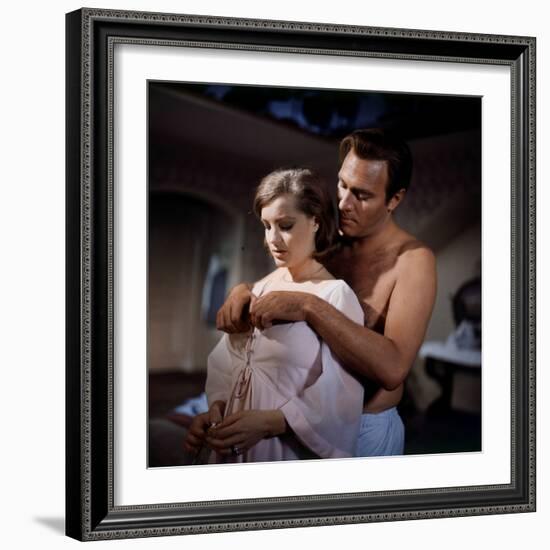 La Fantastique histoire vraie d'Eddie Chapman TRIPLE CROSS by Terence Young with Romy Schneider and-null-Framed Photo