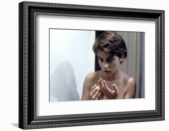 La feline CAT PEOPLE by Paul Schrader with Nastassja Kinski, 1982 (photo)-null-Framed Photo