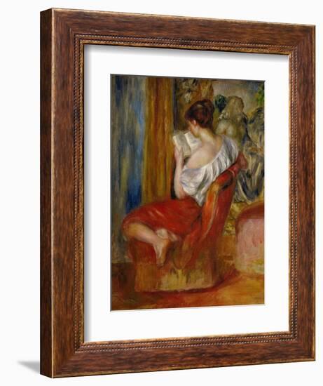 La liseuse-reading woman, around 1900. Oil on canvas, 56 x 46 cm.-Pierre-Auguste Renoir-Framed Giclee Print