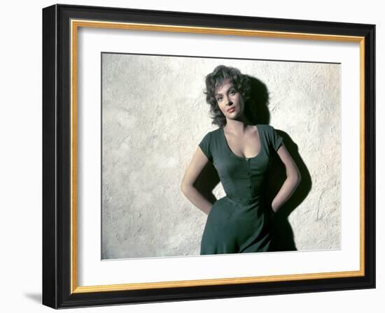 La loi (THE LAW) by Jules Dassin with Gina Lollobrigida, 1959 (photo)-null-Framed Photo