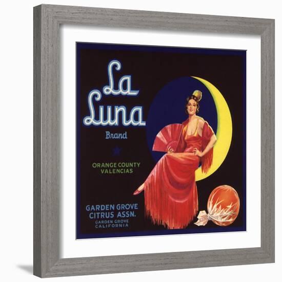 La Luna Brand - Garden Grove, California - Citrus Crate Label-Lantern Press-Framed Art Print