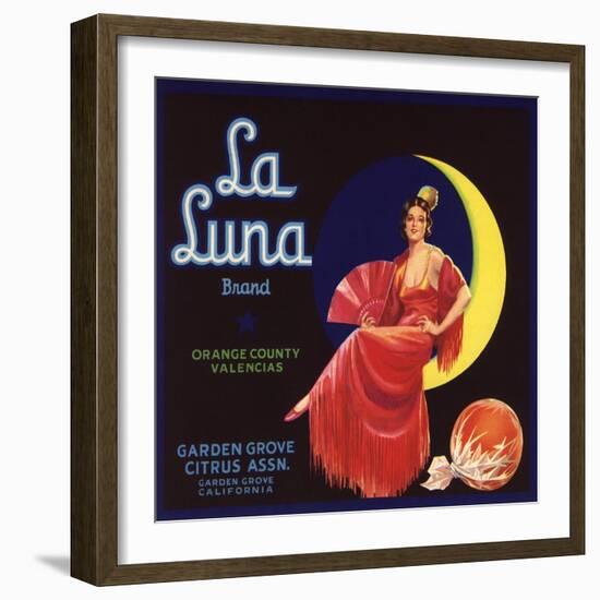 La Luna Brand - Garden Grove, California - Citrus Crate Label-Lantern Press-Framed Art Print