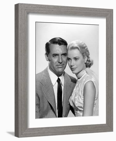 La Main au Collet TO CATCH A THIEF by AlfredHitchcock with Cary Grant and Grace Kelly, 1955 (b/w ph-null-Framed Photo