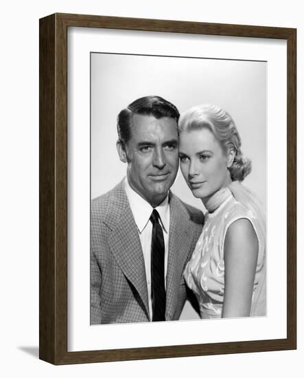 La Main au Collet TO CATCH A THIEF by AlfredHitchcock with Cary Grant and Grace Kelly, 1955 (b/w ph-null-Framed Photo