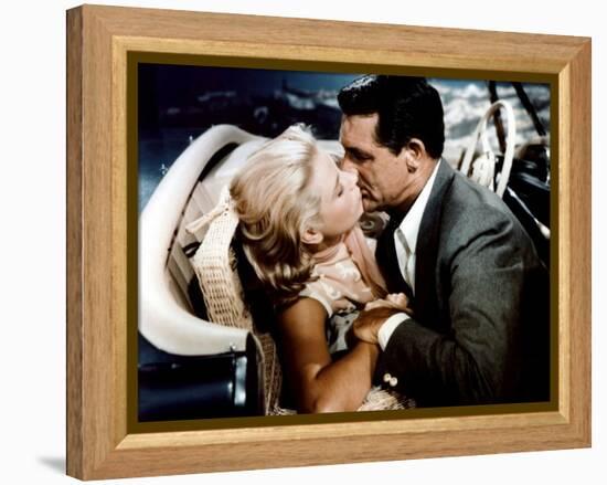 La Main au Collet TO CATCH A THIEF by AlfredHitchcock with Cary Grant and Grace Kelly, 1955 (photo)-null-Framed Stretched Canvas