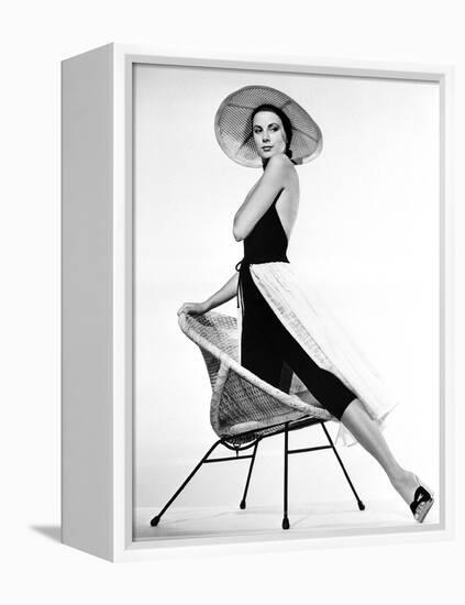 La Main au Collet TO CATCH A THIEF by AlfredHitchcock with Grace Kelly, 1955 (b/w photo)-null-Framed Stretched Canvas