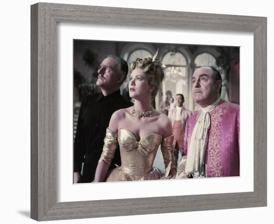 La Main au Collet TO CATCH A THIEF by AlfredHitchcock with John Williams, Grace Kelly and Rene Blan-null-Framed Photo