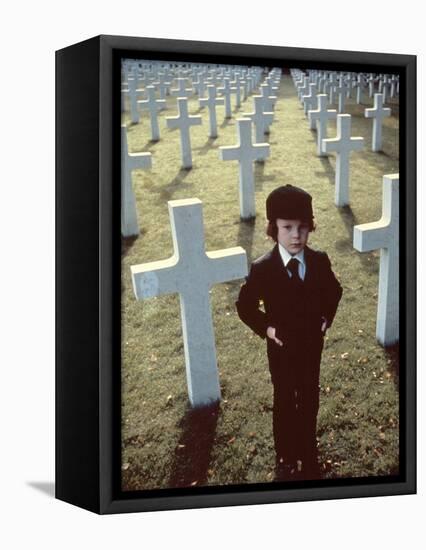 La Malediction THE OMEN by Richard Donner with Harvey Stephens, 1976 (photo)-null-Framed Stretched Canvas