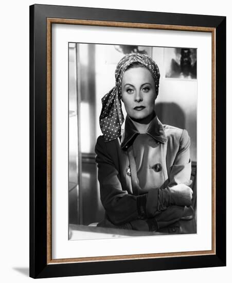 La minute by verite The moment of truth by JeanDelannoy with Michele Morgan, 1952 (b/w photo)-null-Framed Photo