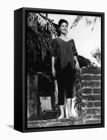 La Nuit by l'iguane THE NIGHT OF THE IGUANA by John Huston with Ava Gardner, 1964 (b/w photo)-null-Framed Stretched Canvas