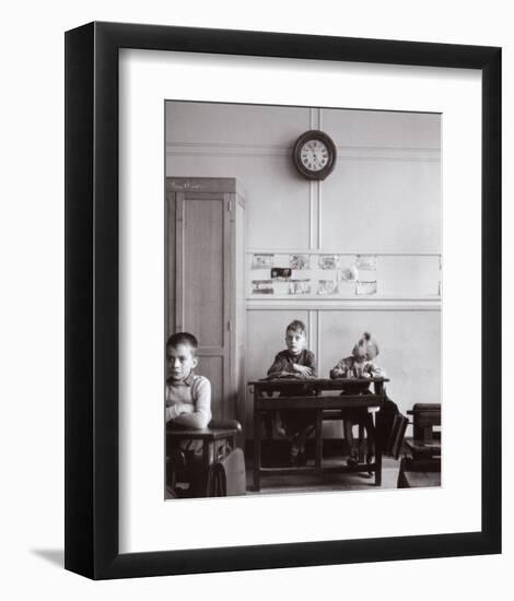 La Pendule, Paris, c.1957-Robert Doisneau-Framed Art Print