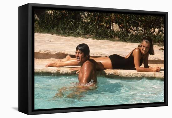 La piscine by Jacques Deray with Alain Delon and Romy Schneider, 1969 (photo)-null-Framed Stretched Canvas