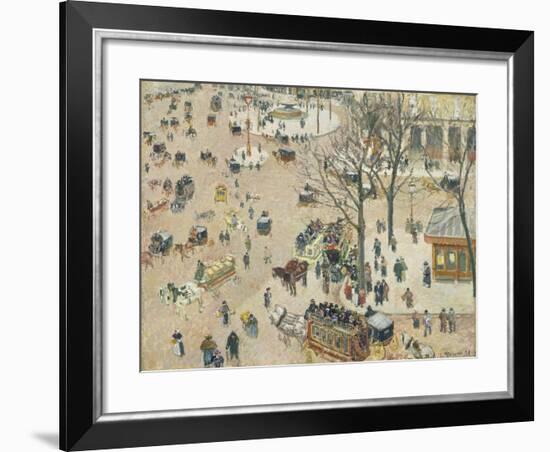 La Place Du Théâtre Français, 1898-Camille Pissarro-Framed Giclee Print