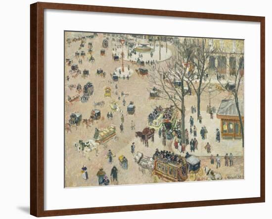 La Place Du Théâtre Français, 1898-Camille Pissarro-Framed Giclee Print