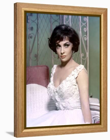 La proie des vautours Never So Few by JohnSturges with Gina Lollobrigida, 1959 (photo)-null-Framed Stretched Canvas