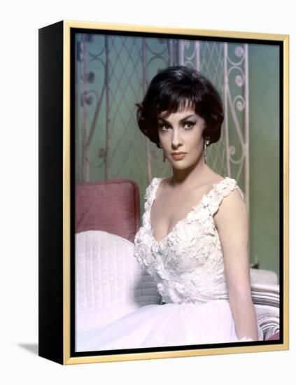 La proie des vautours Never So Few by JohnSturges with Gina Lollobrigida, 1959 (photo)-null-Framed Stretched Canvas