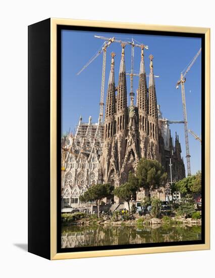 La Sagrada Familia by Antoni Gaudi, UNESCO World Heritage Site, Barcelona, Catalonia, Spain, Europe-Sergio Pitamitz-Framed Premier Image Canvas