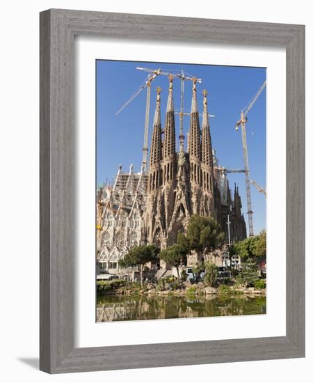 La Sagrada Familia by Antoni Gaudi, UNESCO World Heritage Site, Barcelona, Catalonia, Spain, Europe-Sergio Pitamitz-Framed Photographic Print