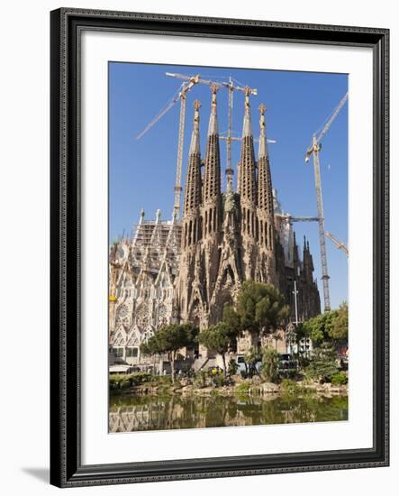 La Sagrada Familia by Antoni Gaudi, UNESCO World Heritage Site, Barcelona, Catalonia, Spain, Europe-Sergio Pitamitz-Framed Photographic Print