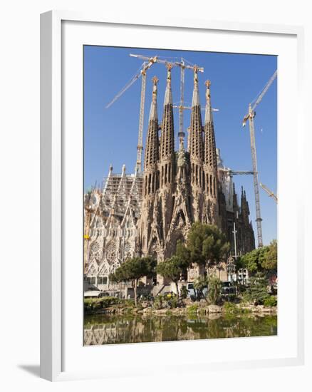 La Sagrada Familia by Antoni Gaudi, UNESCO World Heritage Site, Barcelona, Catalonia, Spain, Europe-Sergio Pitamitz-Framed Photographic Print