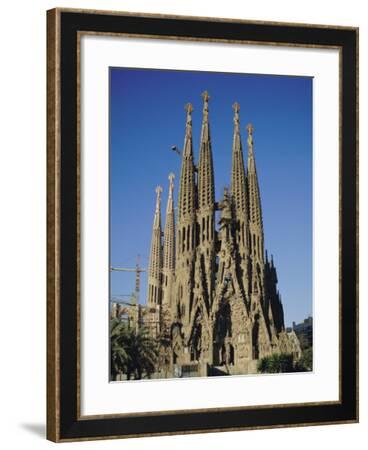 La Sagrada Familia, Gaudi Cathedral, Barcelona, Catalonia (Cataluna ...