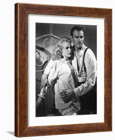 La Soif du Mal TOUCH OF EVIL by OrsonWelles with Charlton Heston and Janet Leigh, 1958 (b/w photo)-null-Framed Photo