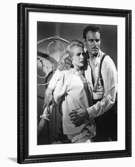 La Soif du Mal TOUCH OF EVIL by OrsonWelles with Charlton Heston and Janet Leigh, 1958 (b/w photo)-null-Framed Photo