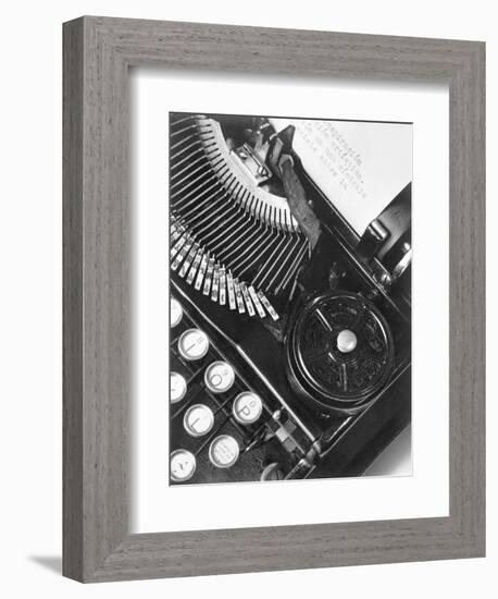 La Tecnica - the Typewriter of Julio Antonio Mella, Mexico City, 1928-Tina Modotti-Framed Giclee Print