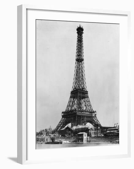 La Tour jusqu'au 3e étage et le début du lanternon-Louis-Emile Durandelle-Framed Giclee Print