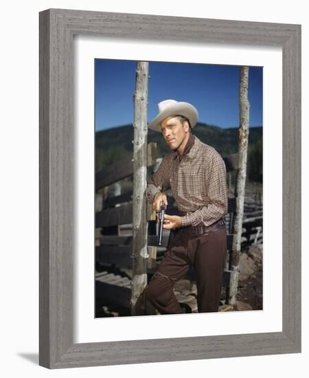 La Vallee by la Vengeance VENGEANCE VALLEY by RichardThorpe with Burt Lancaster, 1951 (photo)-null-Framed Photo