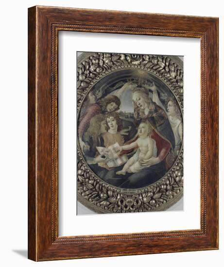 La Vierge à l'enfant et cinq anges (Vierge du Magnificat)-Sandro Botticelli-Framed Giclee Print