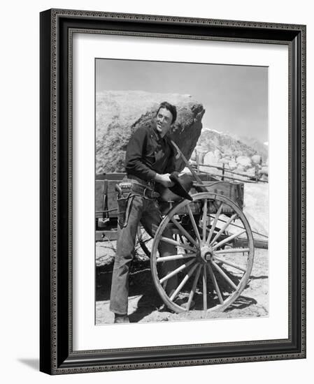 La Ville Abandonnee YELLOW SKY by William Wellman aveGregory Peck, 1948 (b/w photo)-null-Framed Photo