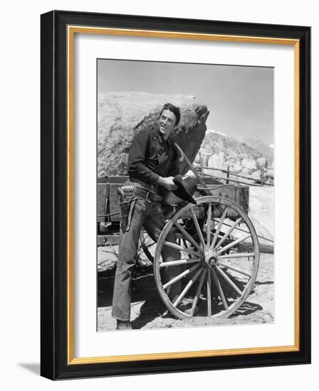 La Ville Abandonnee YELLOW SKY by William Wellman aveGregory Peck, 1948 (b/w photo)-null-Framed Photo