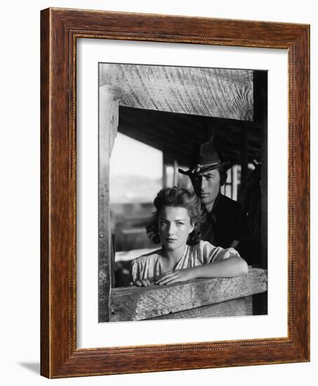 La Ville Abandonnee YELLOW SKY by William Wellman with Anne Baxter and Gregory Peck, 1948 (b/w phot-null-Framed Photo