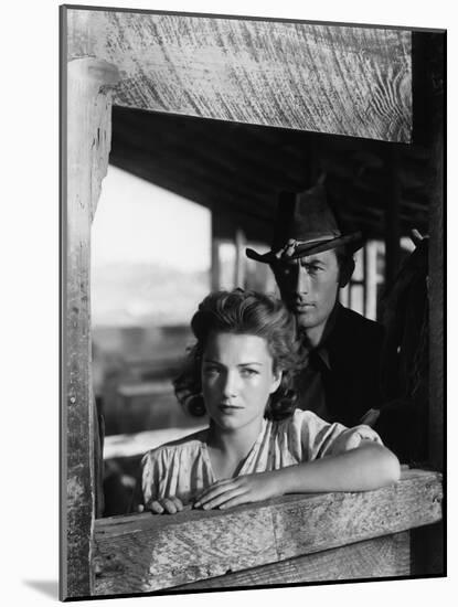 La Ville Abandonnee YELLOW SKY by William Wellman with Anne Baxter and Gregory Peck, 1948 (b/w phot-null-Mounted Photo