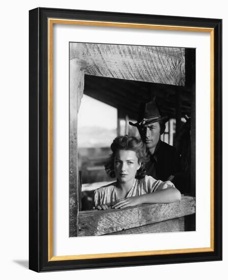 La Ville Abandonnee YELLOW SKY by William Wellman with Anne Baxter and Gregory Peck, 1948 (b/w phot-null-Framed Photo