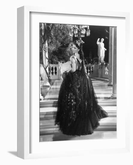 Lady Hamilton by Alexander Korda with Vivien Leigh, 1941 (b/w photo)-null-Framed Photo