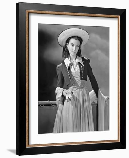 Lady Hamilton by Alexander Korda with Vivien Leigh, 1941 (b/w photo)-null-Framed Photo