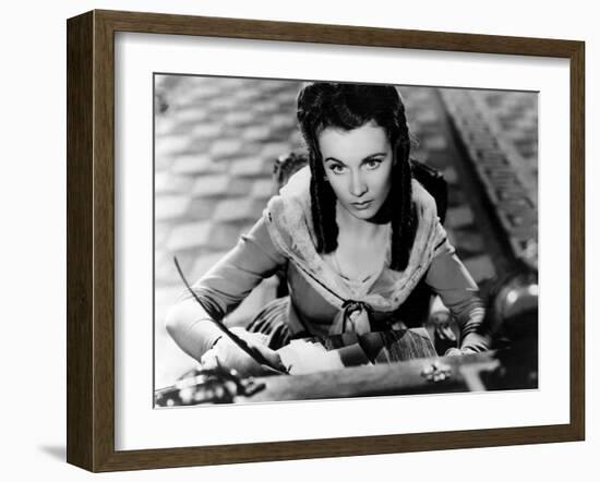 Lady Hamilton by Alexander Korda with Vivien Leigh, 1941 (b/w photo)-null-Framed Photo