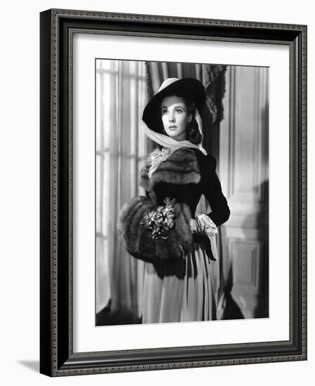 Lady Hamilton by Alexander Korda with Vivien Leigh, 1941 (b/w photo)-null-Framed Photo