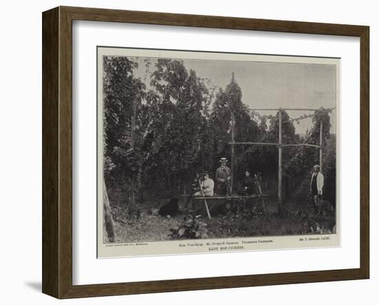 Lady Hop-Pickers-null-Framed Giclee Print