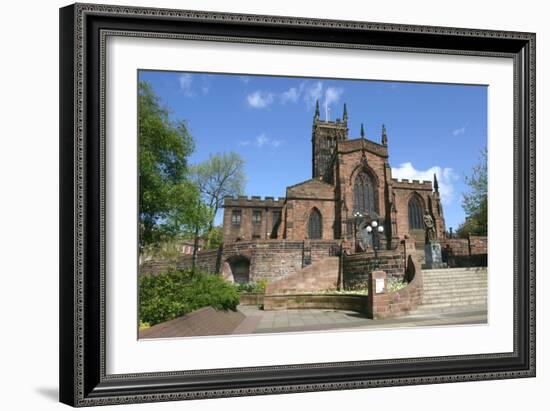 Lady Wulfrun Statue and St Peters Church, Wolverhampton, West Midlands-Peter Thompson-Framed Photographic Print