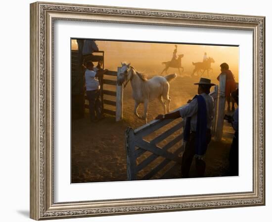 Lagen-Craig Satterlee-Framed Photographic Print