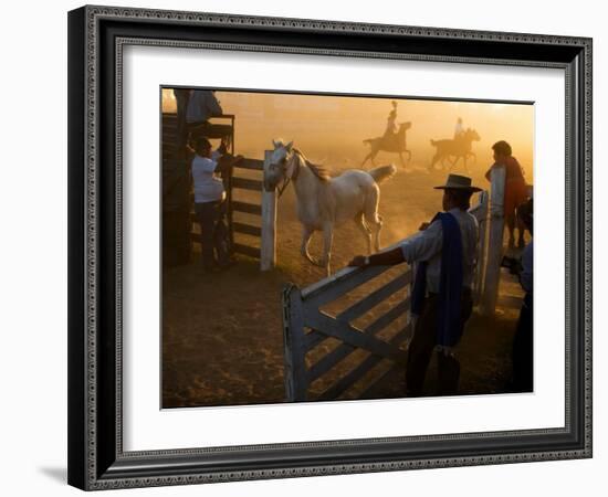 Lagen-Craig Satterlee-Framed Photographic Print