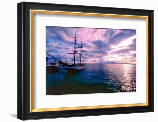 Lahaina Sunset, Maui, Hawaii-George Oze-Framed Photographic Print