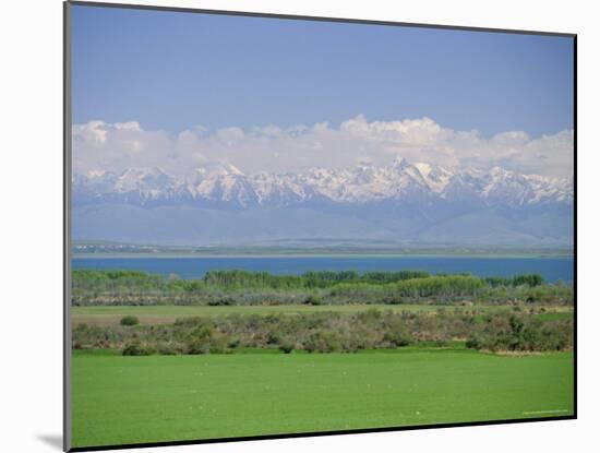 Lake Issyk-Kul, Second Largest Mountain Lake, Kirghizstan (Kyrgyzstan), Fsu, Central Asia, Asia-Gavin Hellier-Mounted Photographic Print